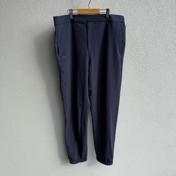 Men’s On Running Active Pant XL Navy blue - Picture 10 of 10
